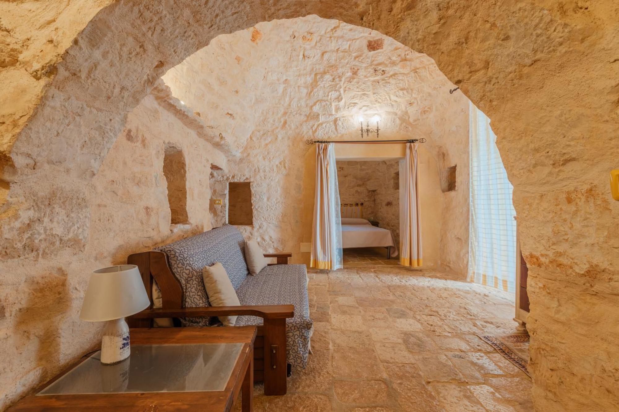 شقة Trullo Tarantini Con Piscina Privata Latiano المظهر الخارجي الصورة