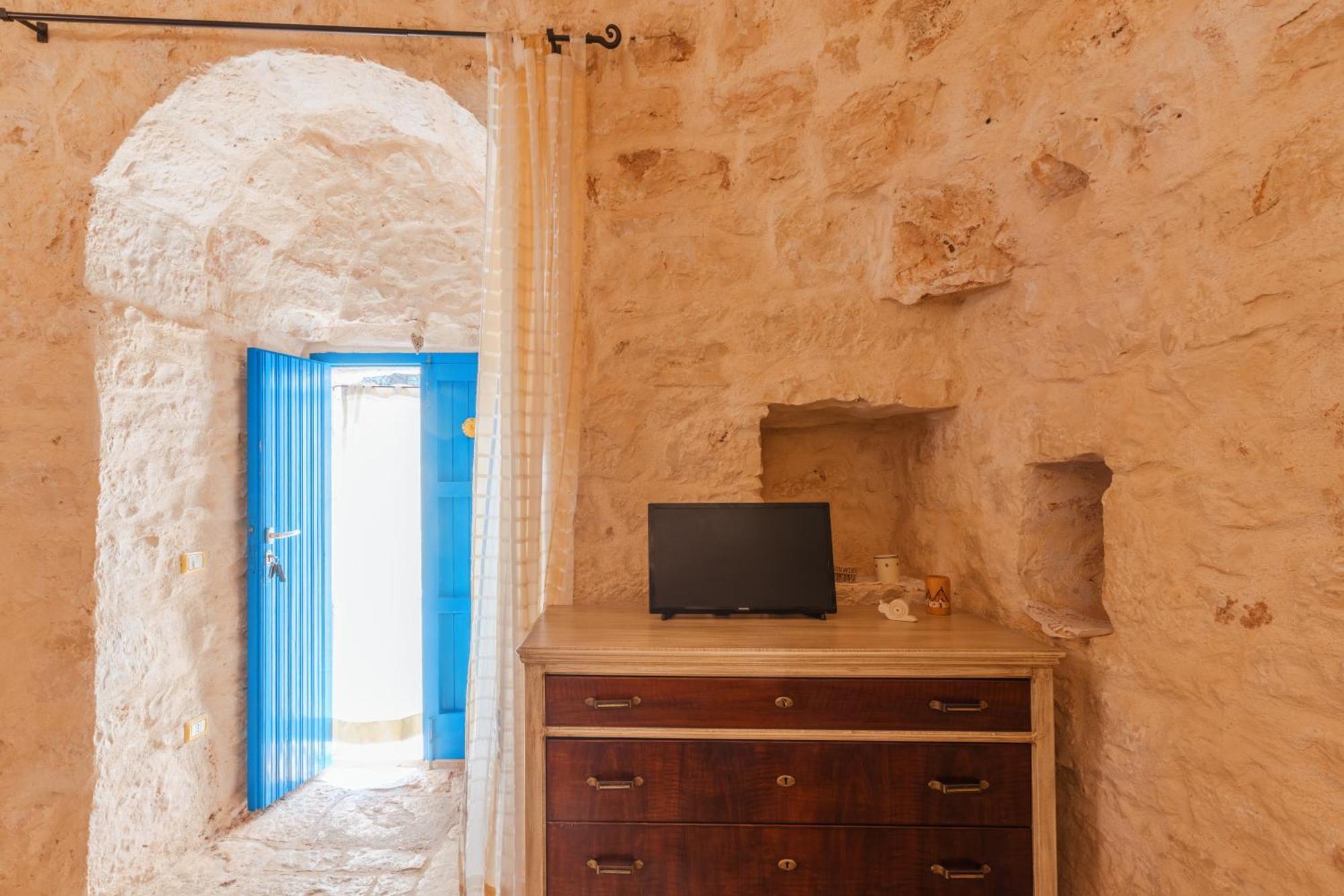شقة Trullo Tarantini Con Piscina Privata Latiano المظهر الخارجي الصورة