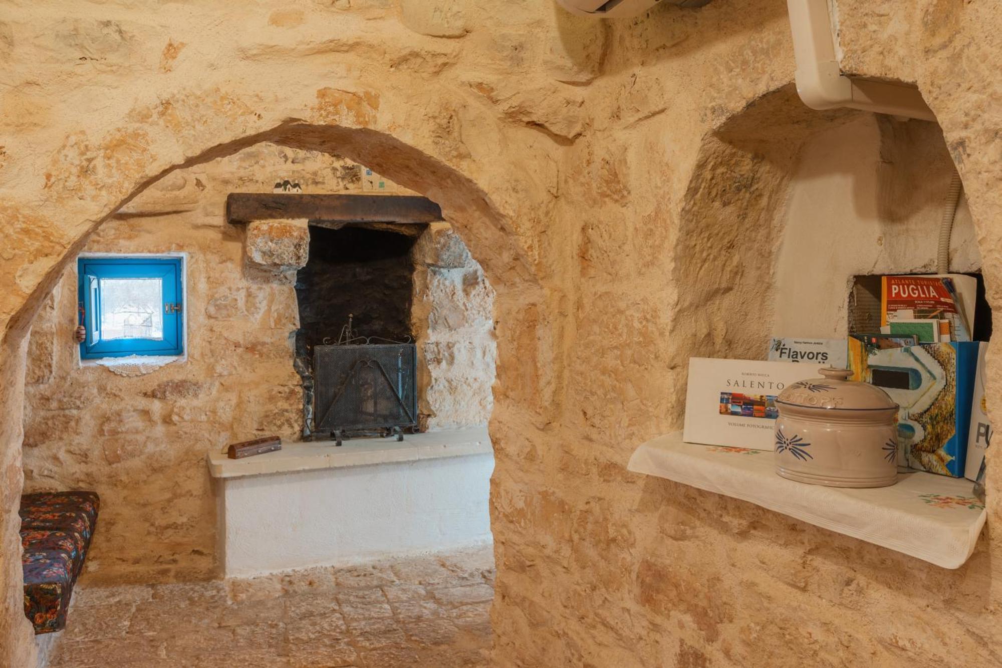 شقة Trullo Tarantini Con Piscina Privata Latiano المظهر الخارجي الصورة