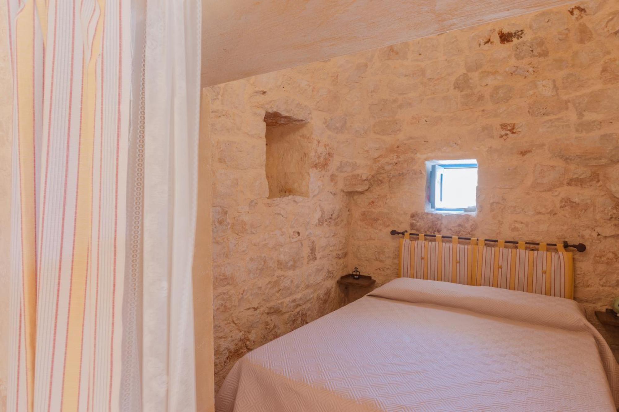 شقة Trullo Tarantini Con Piscina Privata Latiano المظهر الخارجي الصورة
