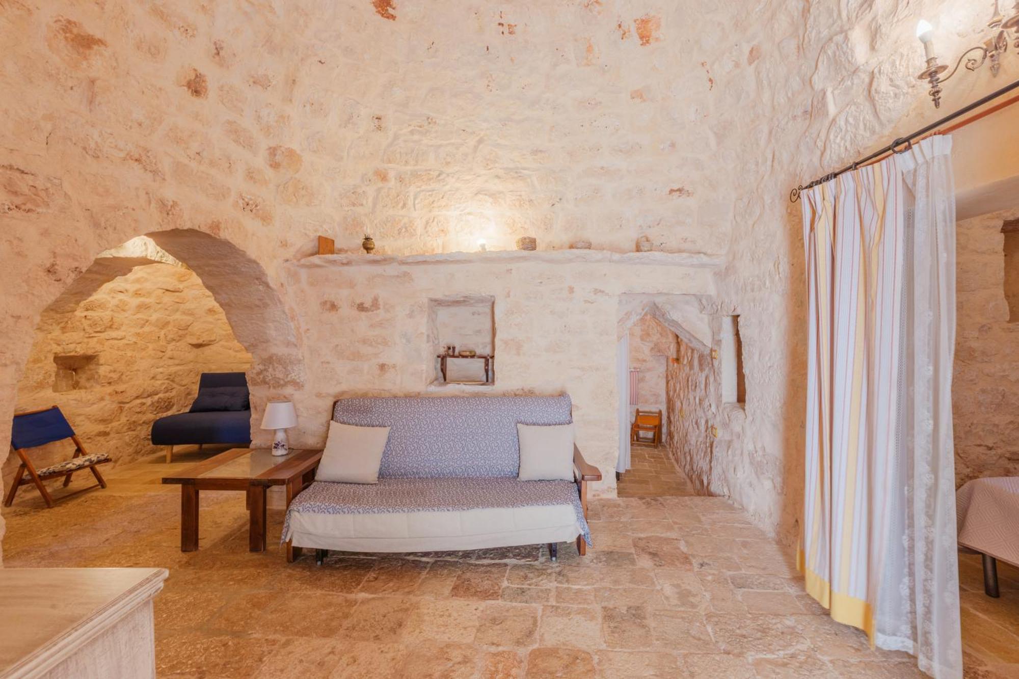 شقة Trullo Tarantini Con Piscina Privata Latiano المظهر الخارجي الصورة