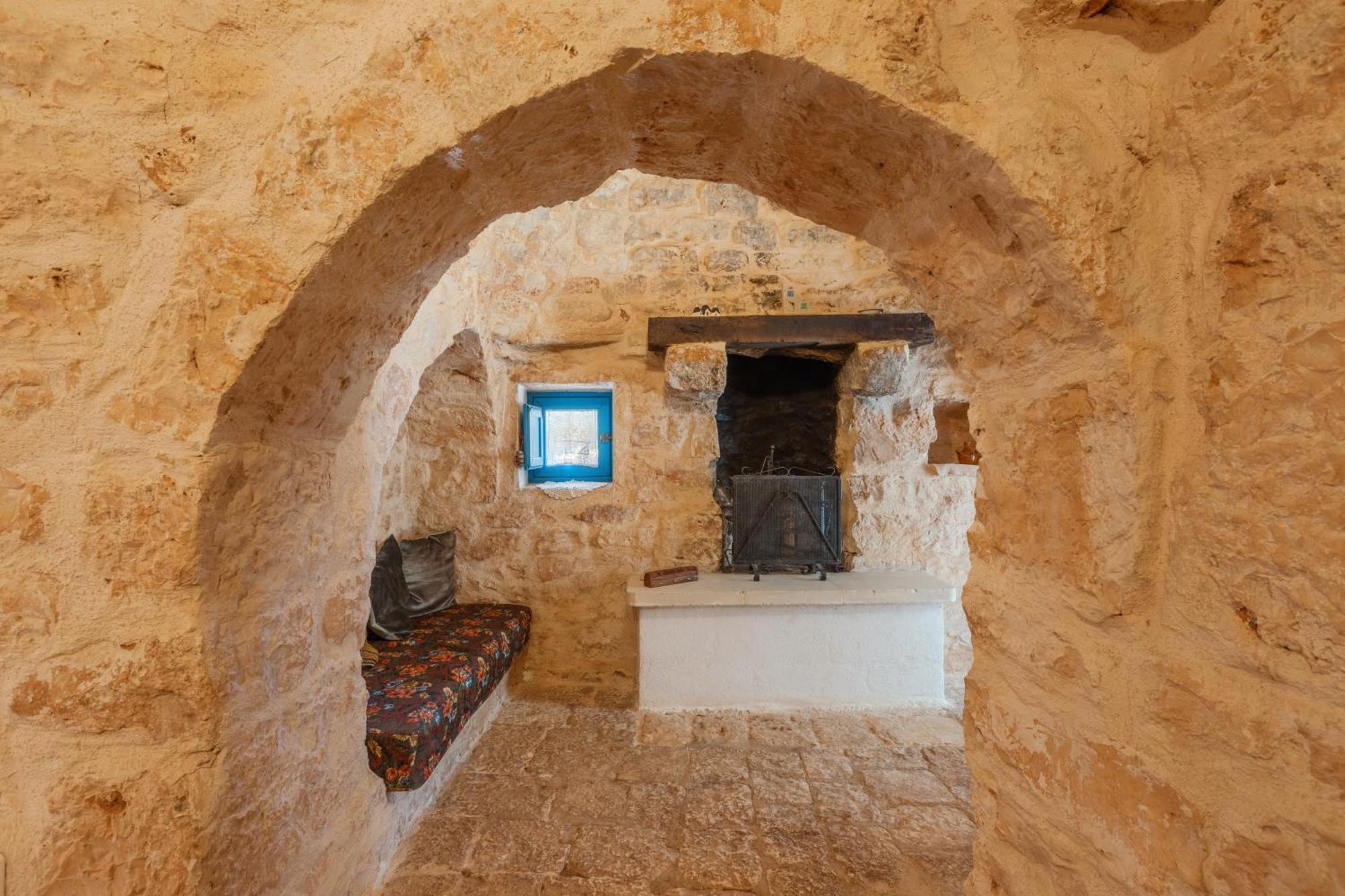 شقة Trullo Tarantini Con Piscina Privata Latiano المظهر الخارجي الصورة