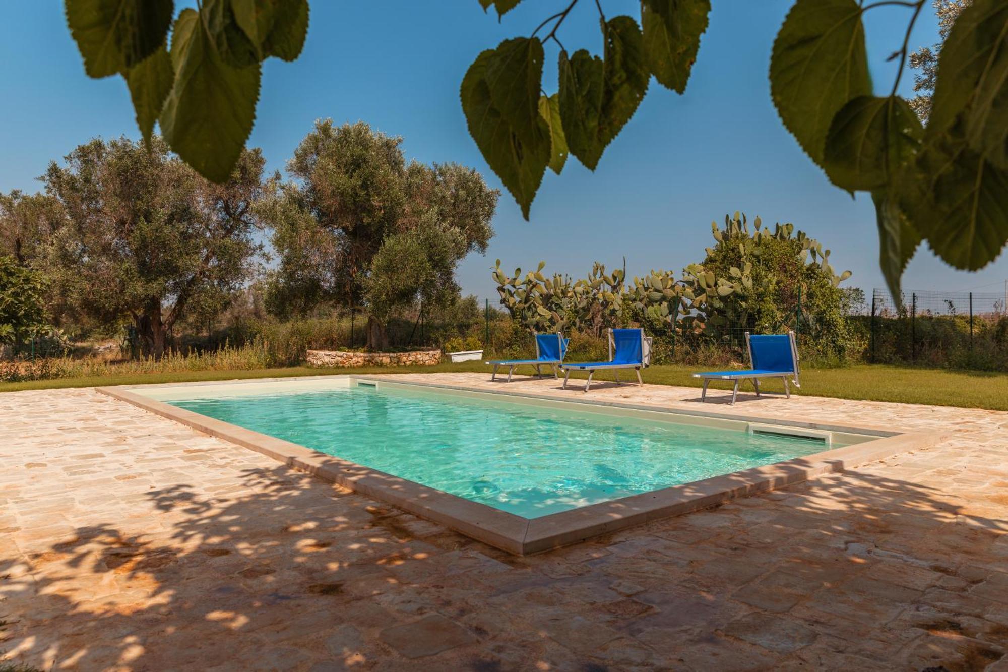 شقة Trullo Tarantini Con Piscina Privata Latiano المظهر الخارجي الصورة